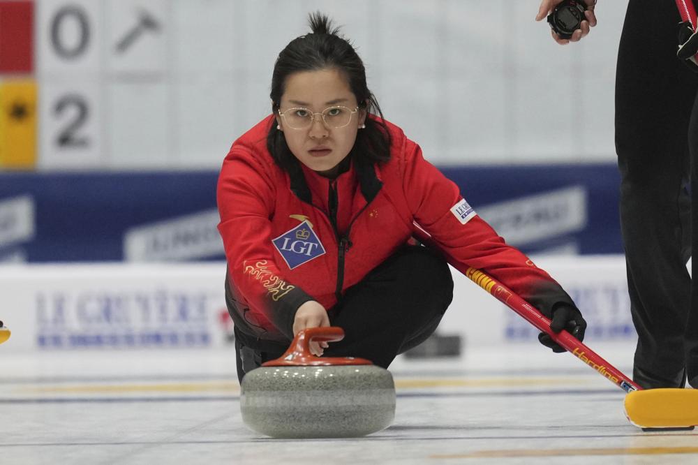 阿森纳青训爆发！15岁道曼破门+13岁穆尼奥斯1球2助